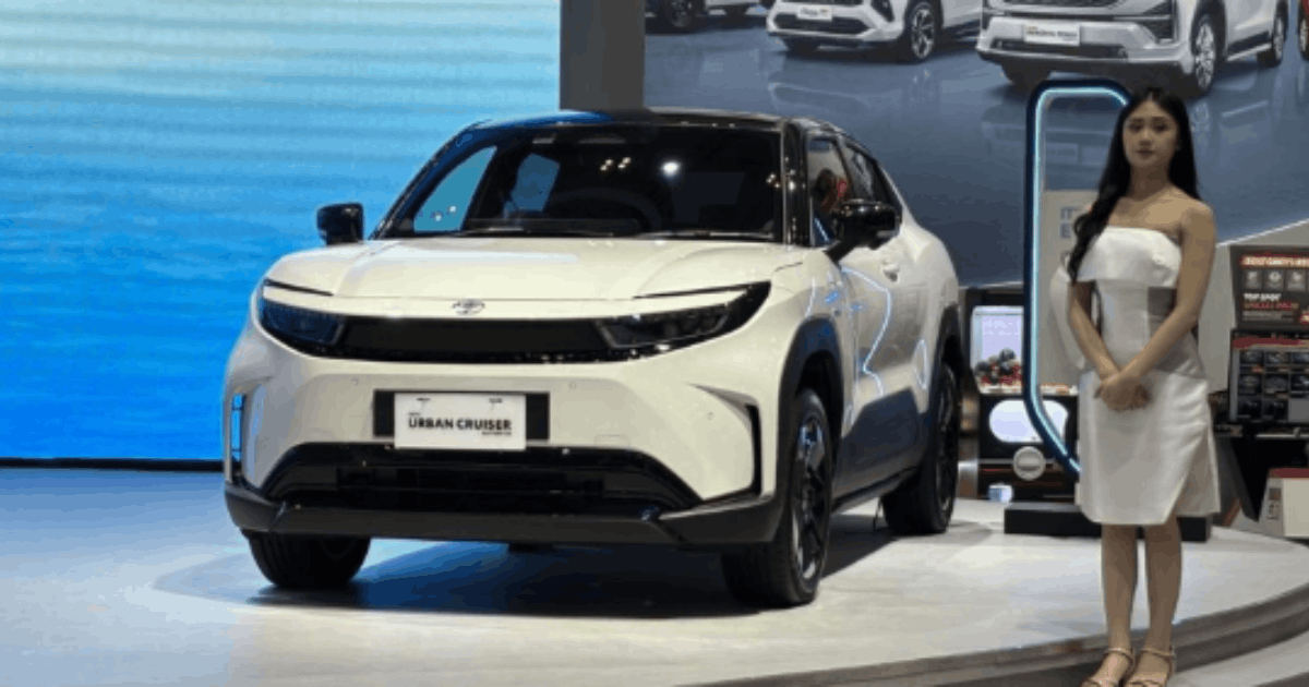 Mobil Listrik Toyota