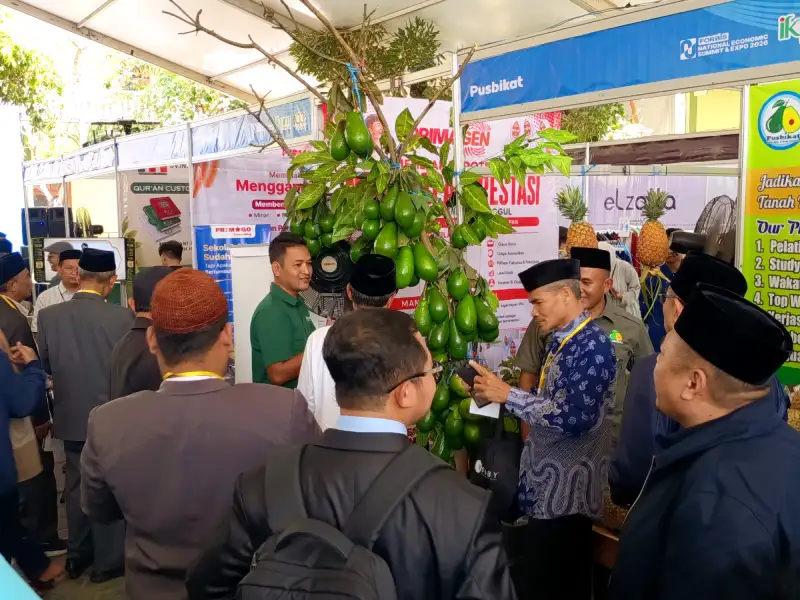 alumni gontor Forbis National Economic Summit & Expo 2026: Alumni Gontor… alumni gontor - ilustrasi berita Forbis National Economic Summit & Expo 2026: Alumni Gontor Buktikan Jadi Pengusaha…