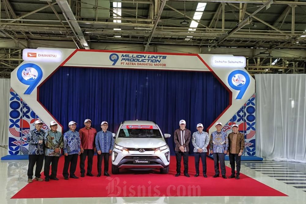 pasar mobil - ilustrasi berita Daihatsu: Pasar Mobil Semester II/2026 Dibayangi Tantangan Ekonomi dan Daya Beli