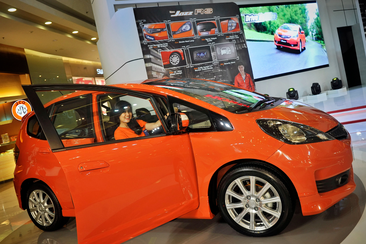 mobil bekas pemula - ilustrasi berita Mobil Bekas Pemula: 9 Rekomendasi Mobil Bekas untuk Pemula: Panduan Memilih yang…