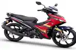 yamaha 135lc - ilustrasi berita Yamaha 135LC Rayakan 20 Tahun dengan Edisi Terbatas dan Warna Celeste
